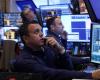 Wall Street cierra sin rumbo claro, el TSX cae